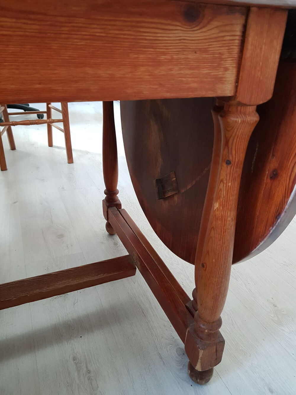 table en pin Meubles