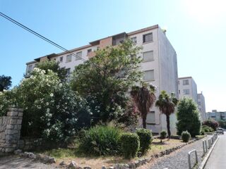  Appartement à louer 2 pièces 43 m²