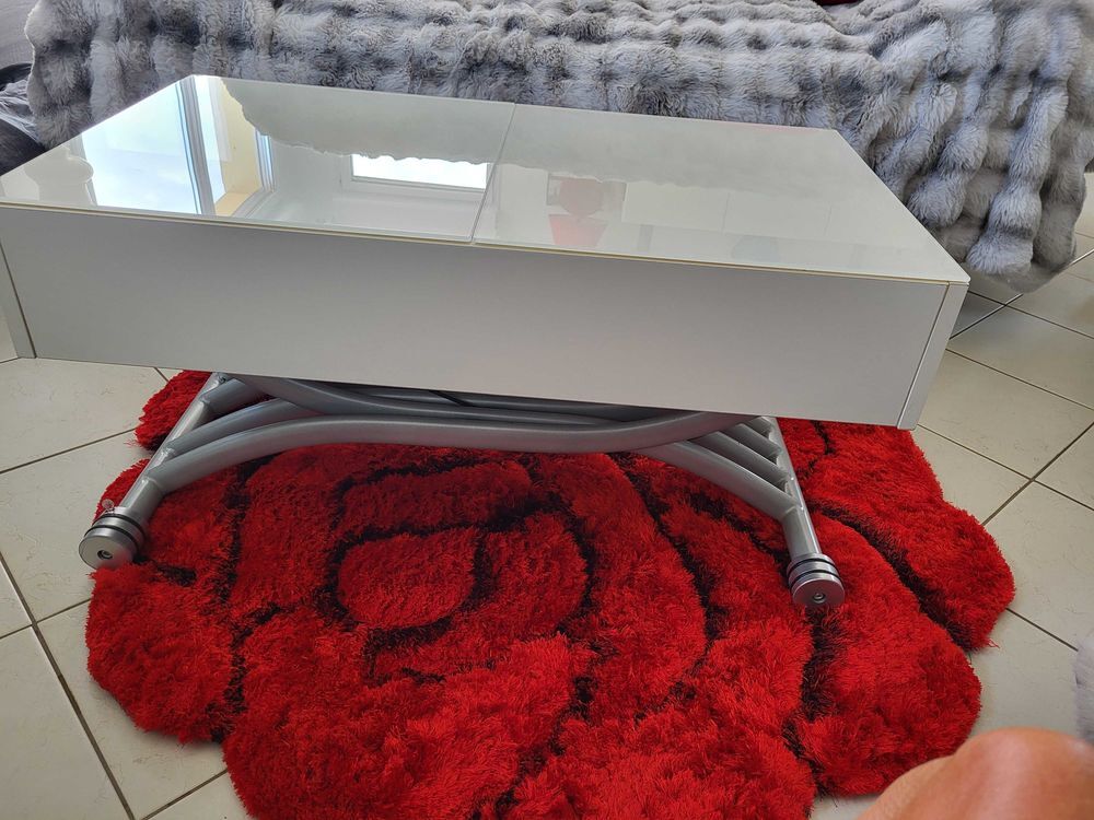 TABLE RELEVABLE ET EXTENSIBLE BLANCHE ETAT NEUF Meubles