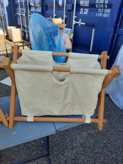 RANGEMENT GENIAL ET PLIABLE POUR ILLUSTRES ET LIVRES 12 L'Isle-sur-la-Sorgue (84)