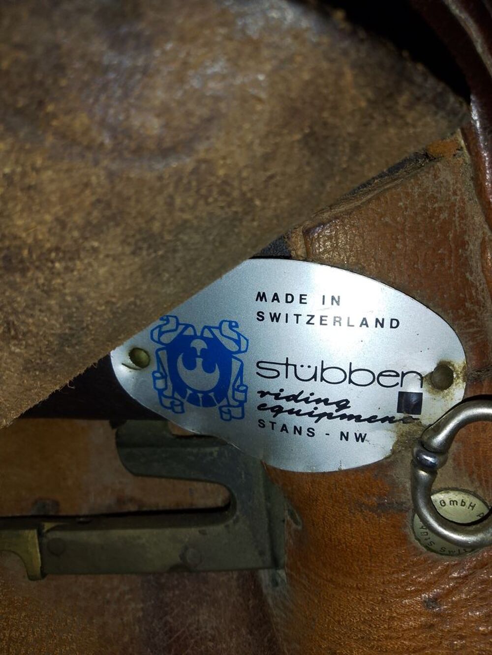 Selle d'&eacute;quitation stubben+ diverses sangles , &eacute;triers Sports