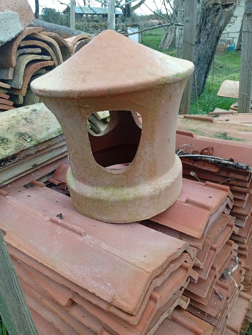 Tuile &agrave; douille - pour tuiles romanes + chapeau Bricolage