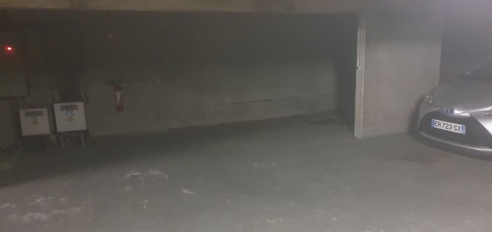 Location Parking/Garage Place de parking paris 75019 Paris 19