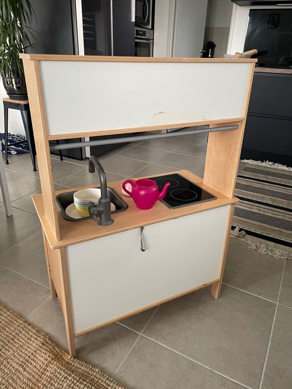 Mini cuisine pour enfants - Bon &eacute;tat Mobilier enfants