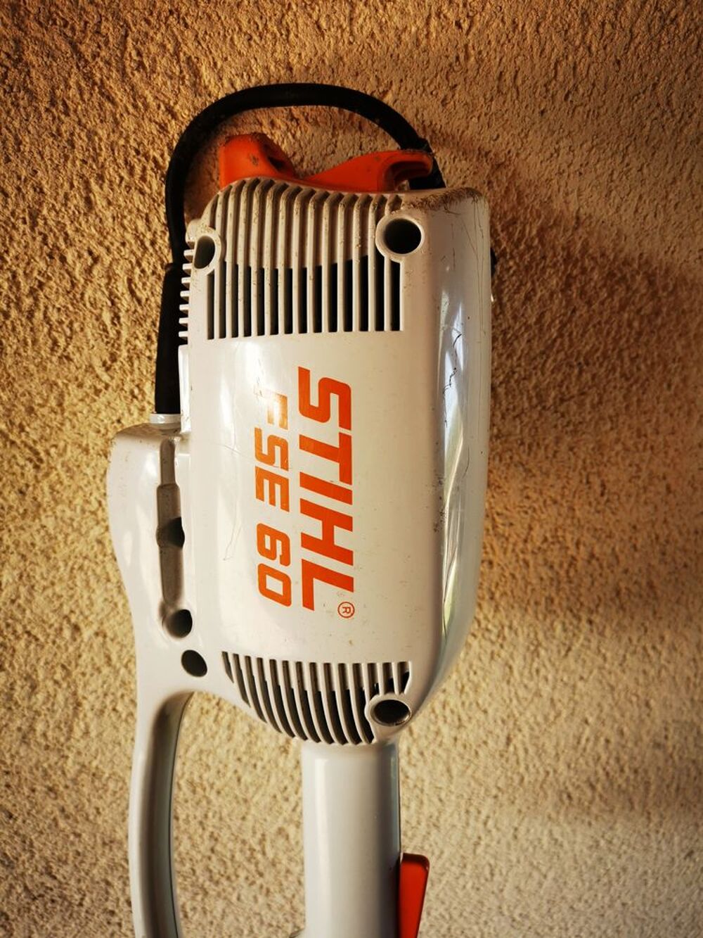 Coupe- bordure STIHL FSE 60 Jardin