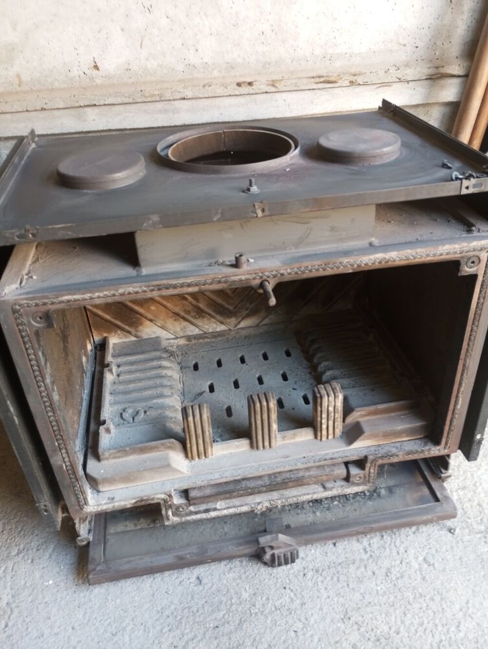 Insert de chemin&eacute;e Meubles