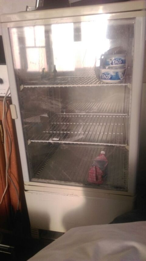 VIITRINE REFRIGEREE 70 Saint-Vaury (23)