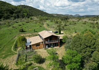  Maison  vendre 6 pices 210 m