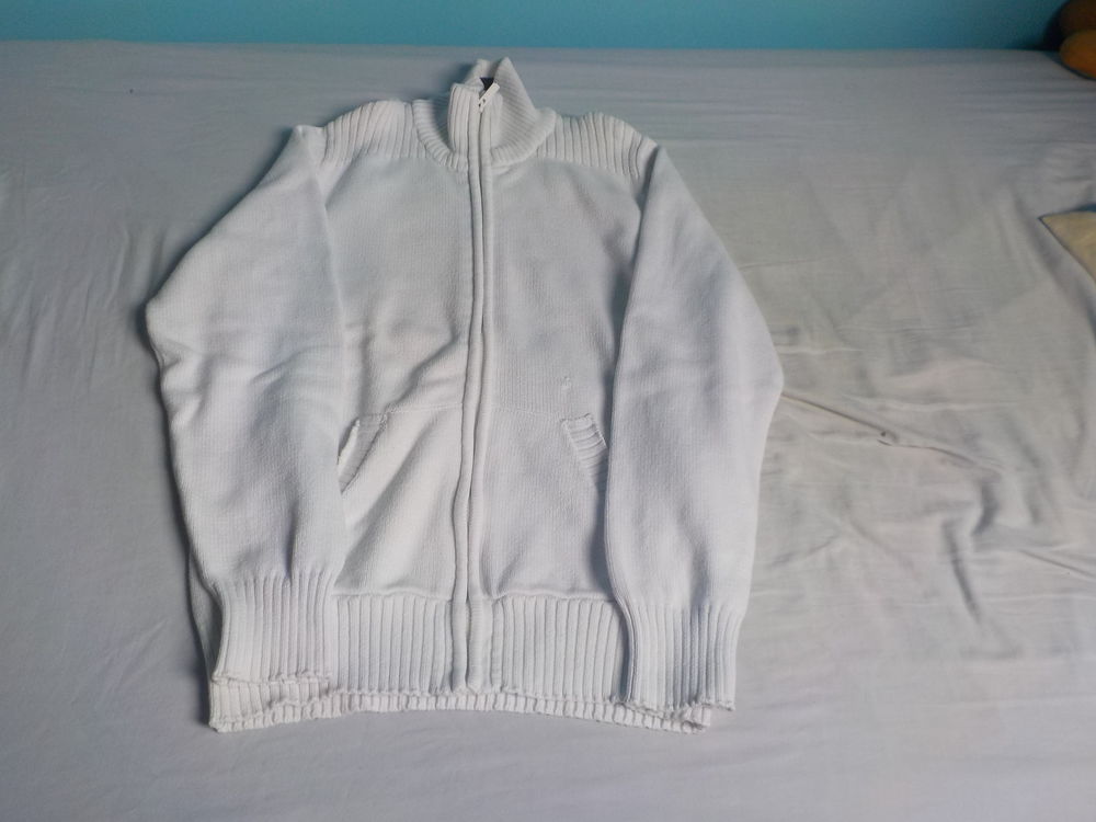 Gilet blanc Vêtements