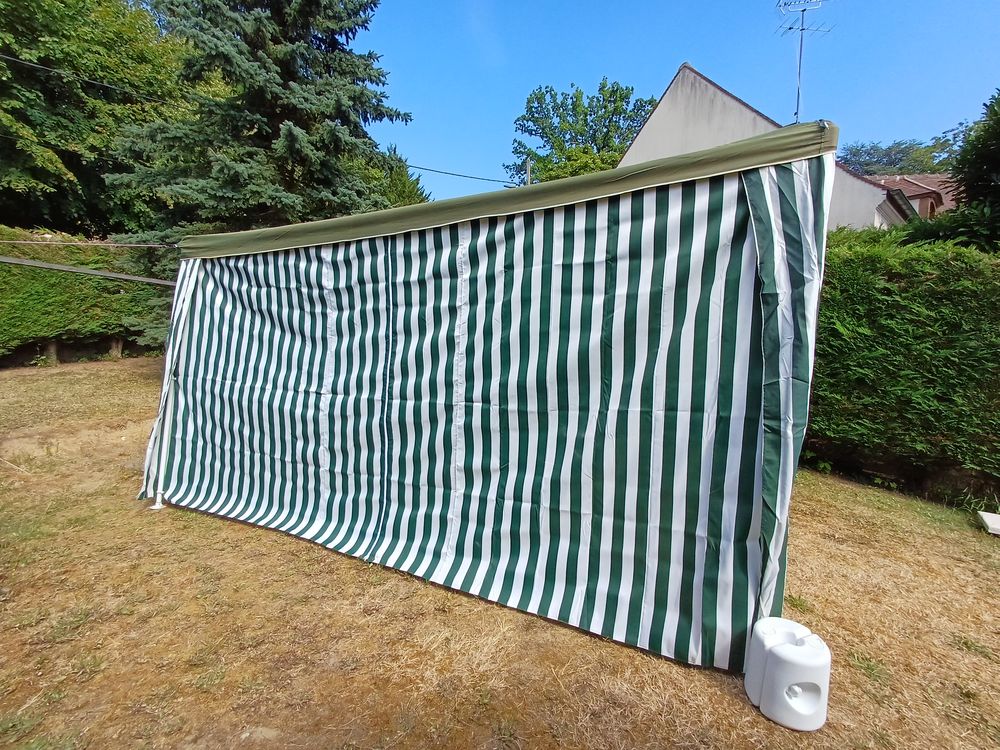 TONNELLE DE JARDIN Meubles