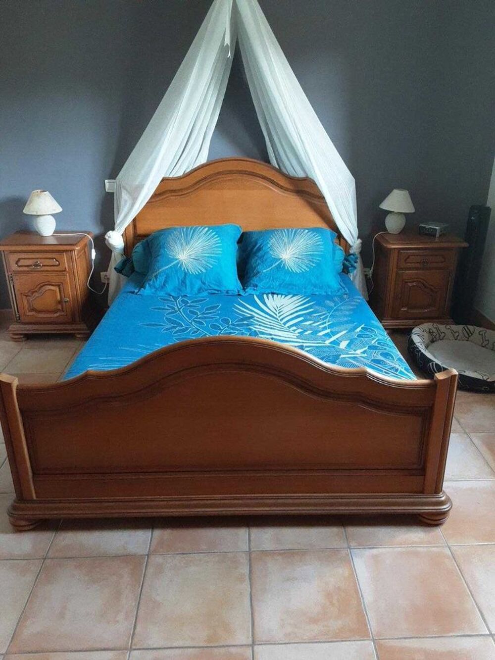 chambre &agrave; coucher Meubles