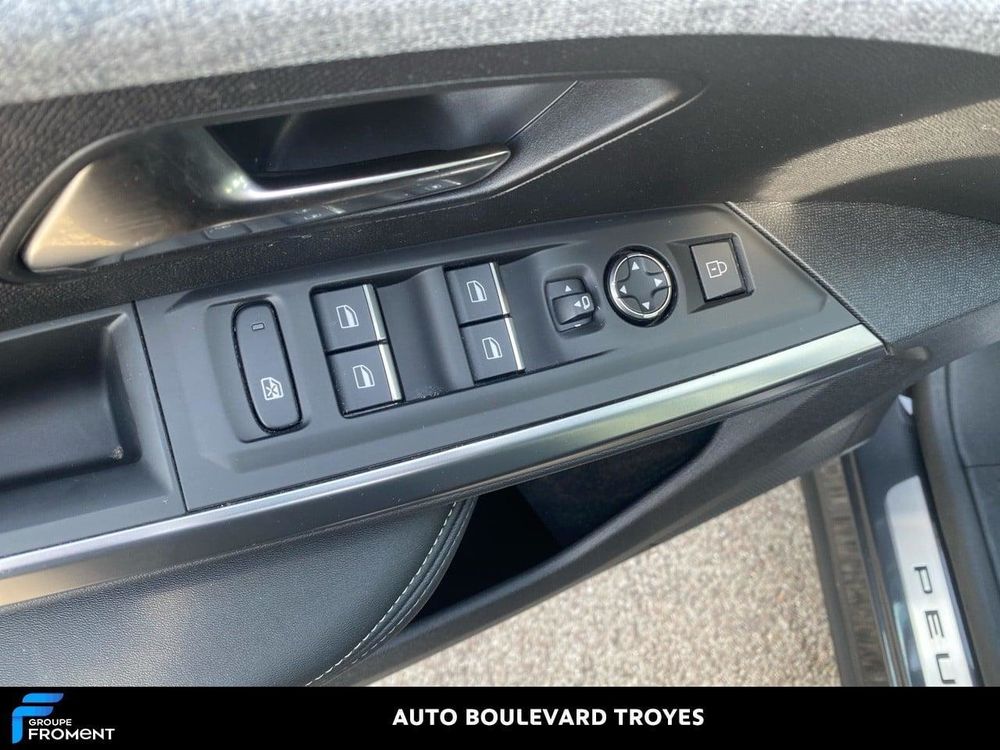 3008 Hybrid 136 e-DCS6 GT 2023 occasion 10600 Barberey-Saint-Sulpice