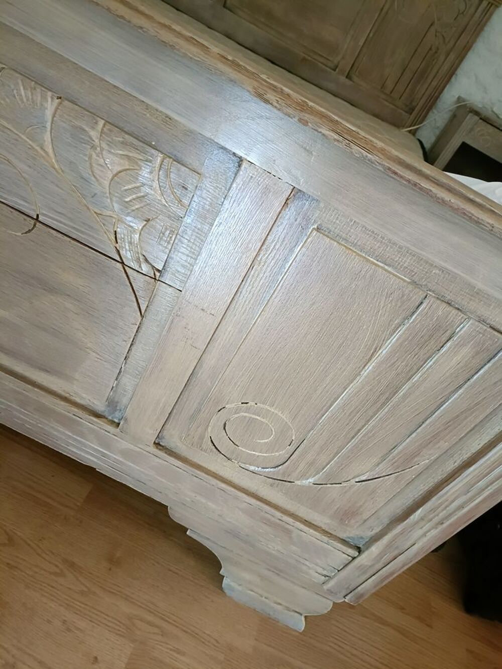 Chambre ancienne compl&egrave;te Meubles