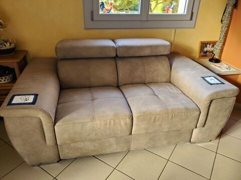 Cause  d�m�nagement Canap� tissus velours fin gris 450 Saint-Paul-Trois-Ch�teaux (26)