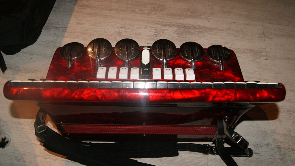 Accord&eacute;on Paolo SOPRANI Instruments de musique