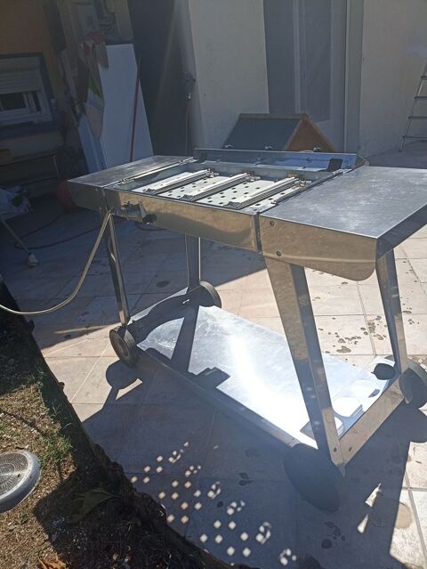 plancha tout inox marque ENO 390 34690 Fabrègues
