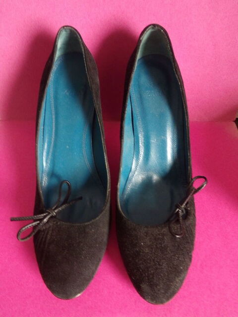 CHAUSSURES  ZARA  , 36.
0 Noisiel (77)