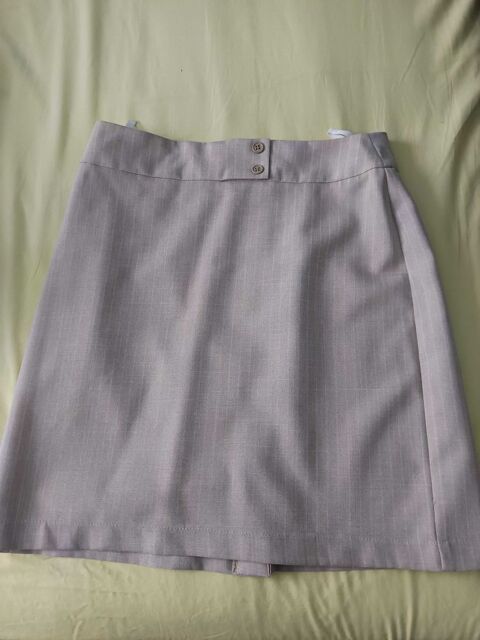 Tailleur veste cr�me 10 Thiais (94)