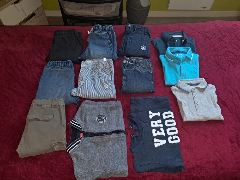 Lot v&ecirc;tements 4-5ans garcon Vêtements enfants