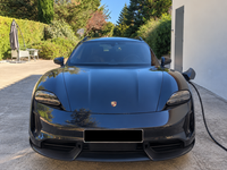 Taycan 4S 571 ch avec batterie performance plus Sport Turismo 2022 occasion 13090 Aix-en-Provence