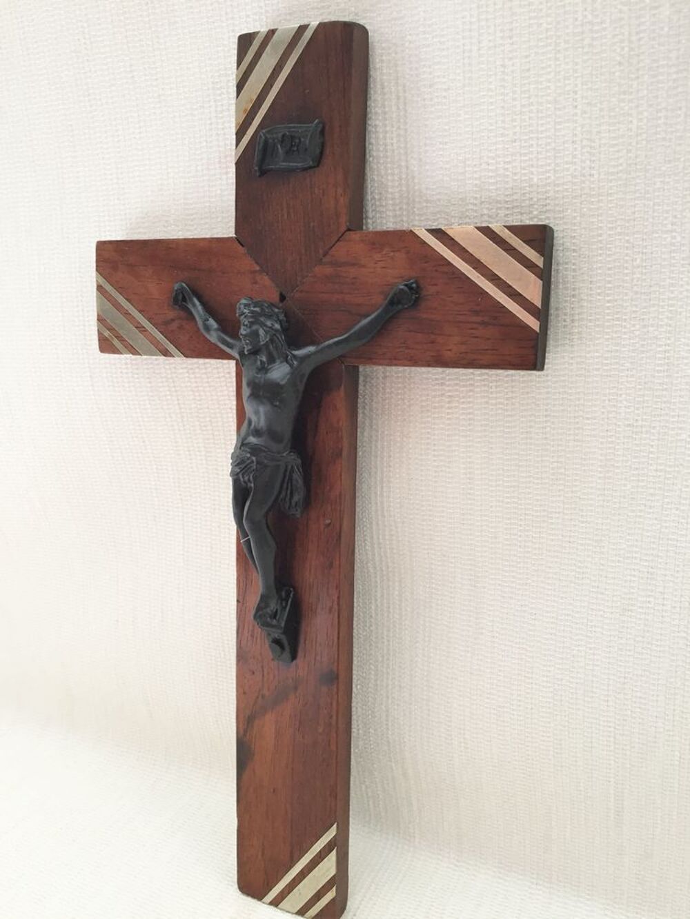 OBJET DE CULTE ANCIEN CRUCIFIX CHRIST BOIS PALISSANDRE ART 