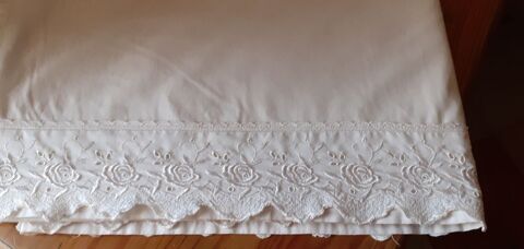DRAP DENTELLE+TAIE BRODER 15 Alès (30)