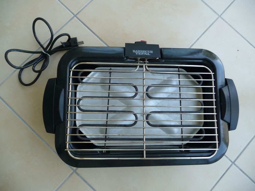 Barbecue &eacute;lectrique int&eacute;rieur et ext&eacute;rieur TEFAL + 26 broche Cuisine