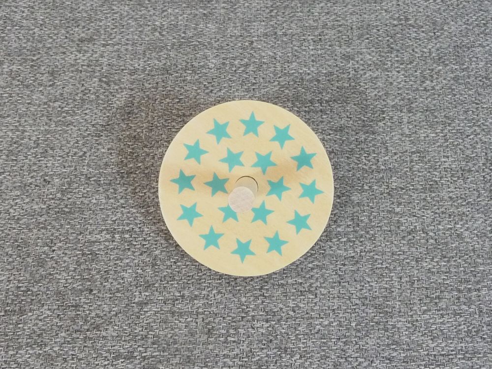 Toupie en Bois Beige &agrave; Motifs Bleu et Orange avec 3 ballons Jeux / jouets
