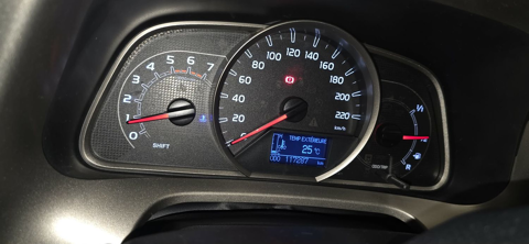 Toyota RAV 4 RAV4 124 D-4D 2WD Business 2015 occasion Puteaux 92800
