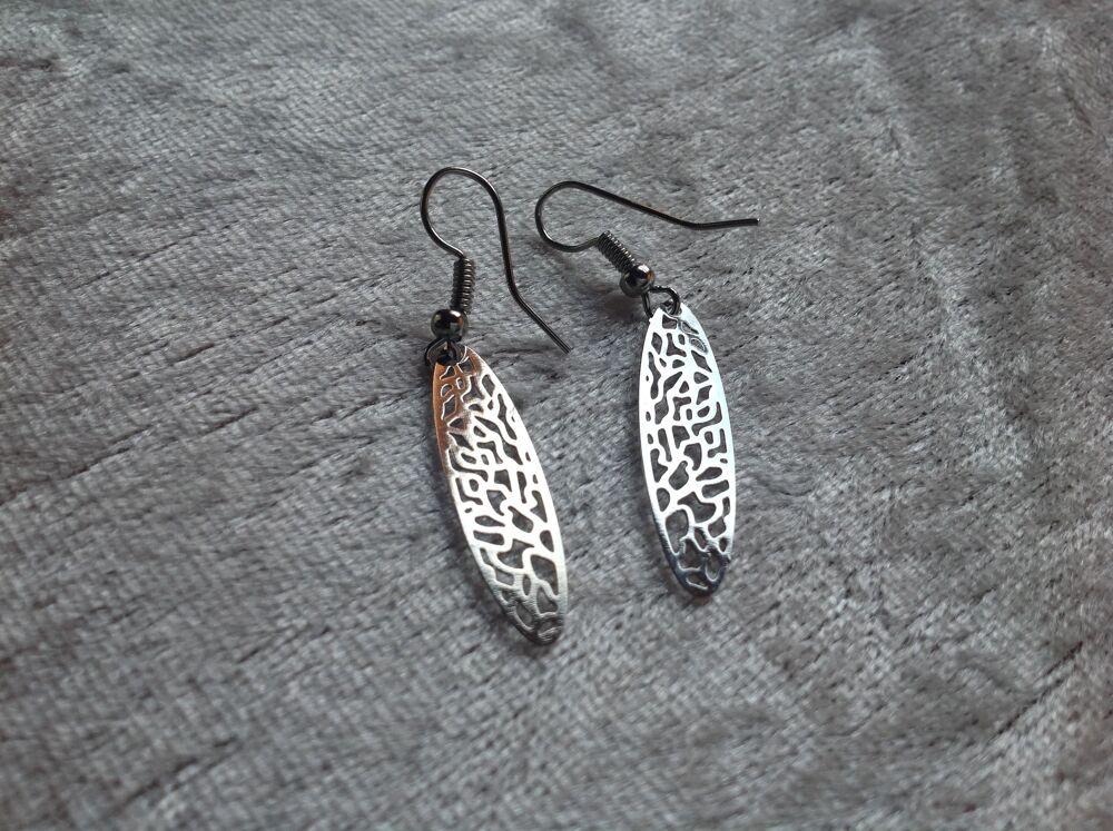 BOUCLES OREILLES ARGENT&Eacute; PLANCHE SURF 3 cm Envoi Possible
Bijoux et montres
