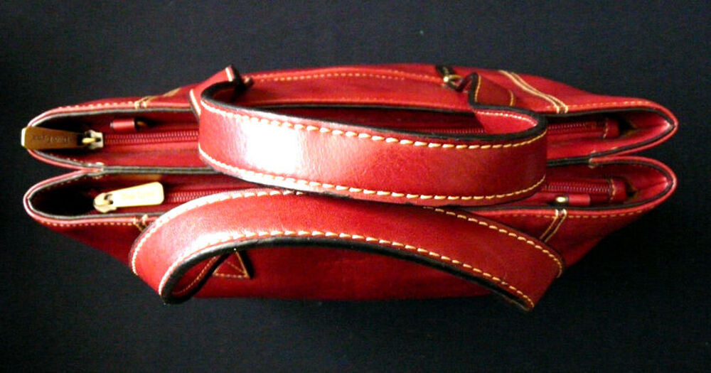 Sac &agrave; Main en Cuir Rouge du tout d&eacute;but des ann&eacute;es 2000, Neuf Maroquinerie