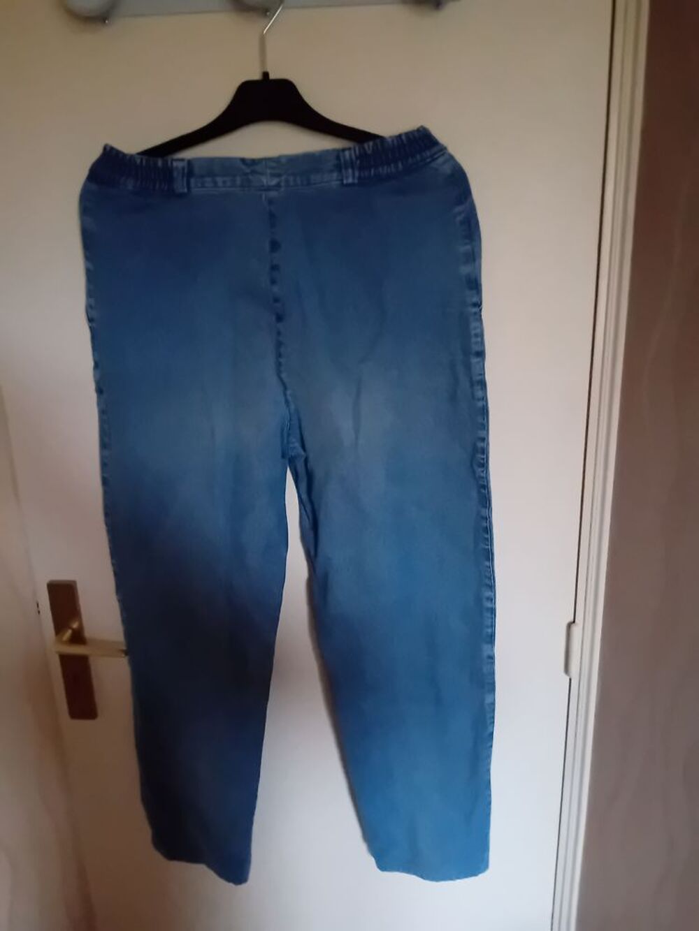 JEAN FEMME TAILLE 38 BRUNO SAINT HILAIRE Vêtements