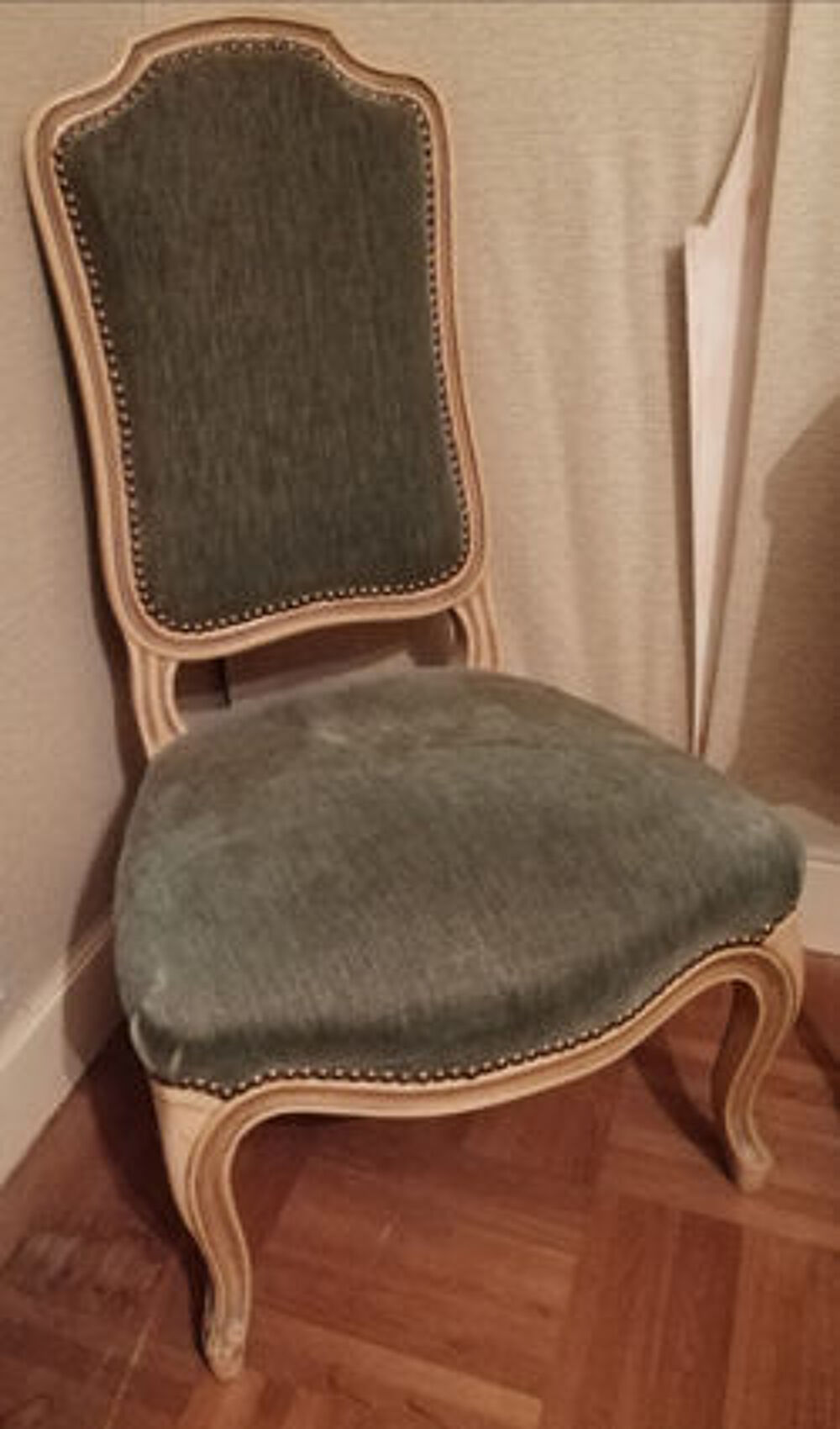 Fauteuil bas chauffeuse Meubles