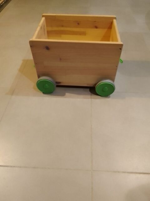 chariot bois enfant IKEA
20 P�ronnas (01)