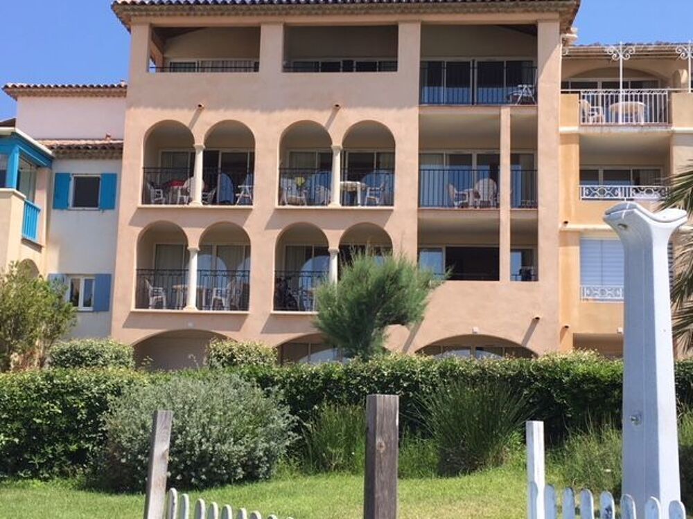   T2  CLIMATISE TERRASSE VUE MER ET PISCINE  SIX FOURS LES PLAGES(VAR) Vacances  / Offres de location 