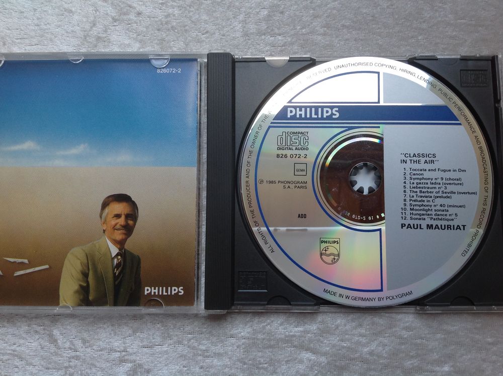 CLASSICS IN THE AIR PAUL MAURIAT Envoi Possible
CD et vinyles