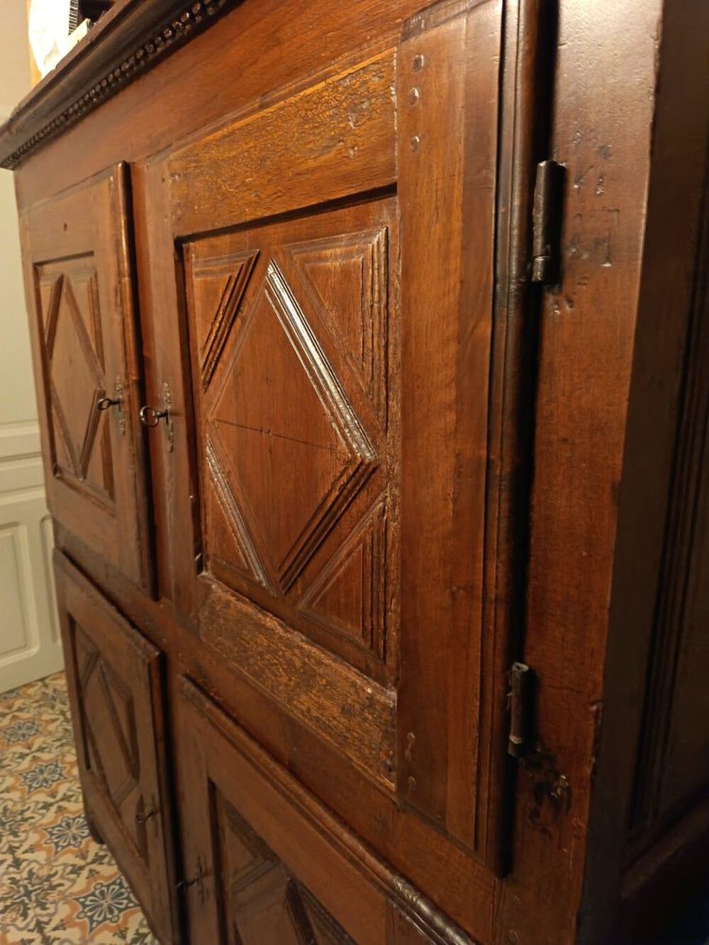 Armoire quatre vantaux XVII &egrave;m Meubles