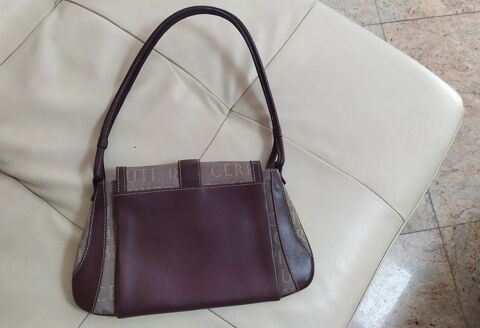 sac � main 50 Lamorlaye (60)