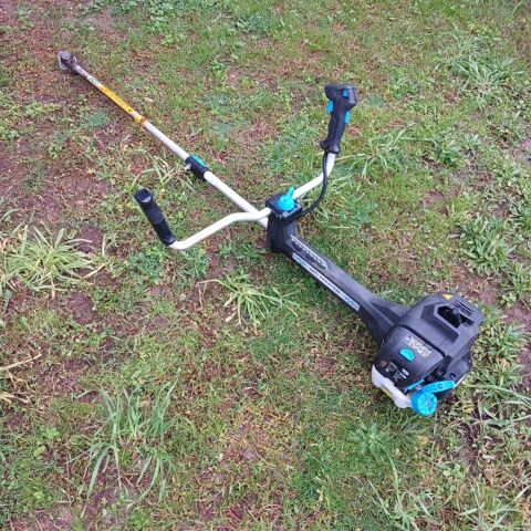 dbroussailleuse pour pices 27 Vendeuvre-du-Poitou (86)