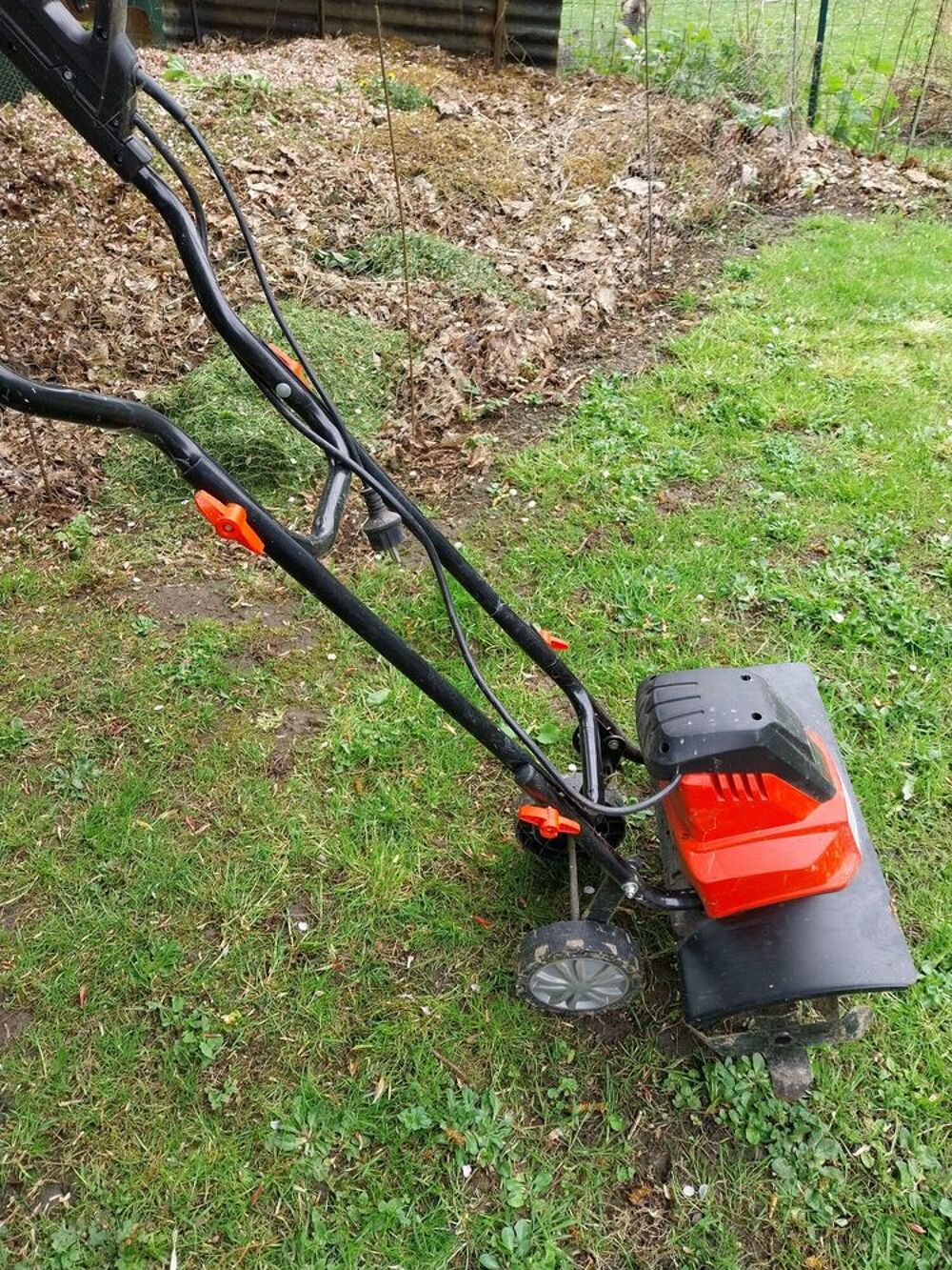 Bineuse &eacute;lectrique Jardin