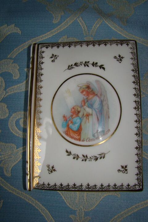 Ancienne bonbonnire de communion Limoges Chalais 1950 30 Gargenville (78)