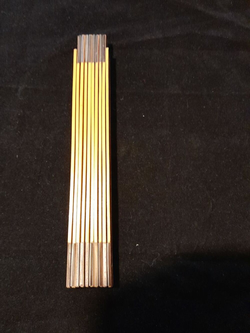 Ancien Double M&egrave;tre D&eacute;pliant en Bois jaune Bricolage