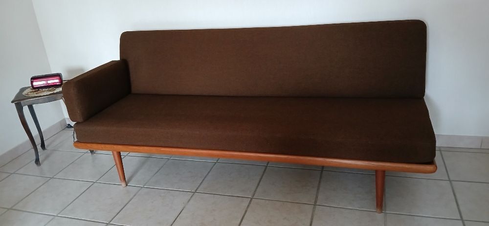 Banquette vintage, designers HVIDT et NIELSEN 