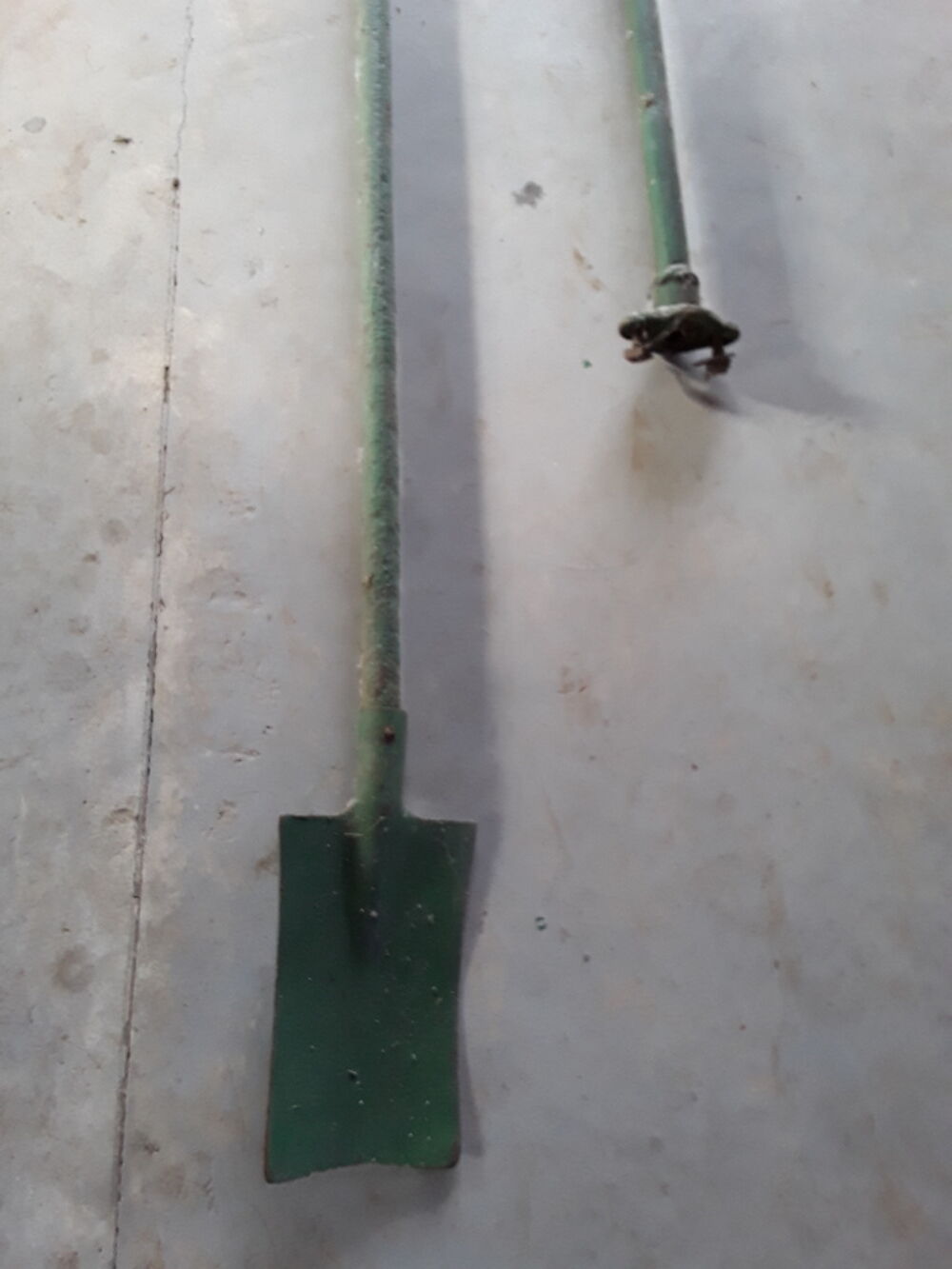 Pelle m&eacute;tal verte Jardin