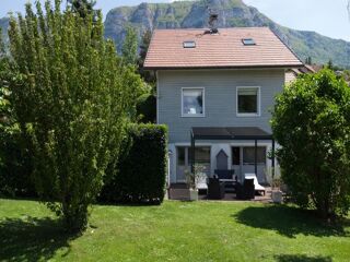  Maison  vendre 6 pices 142 m