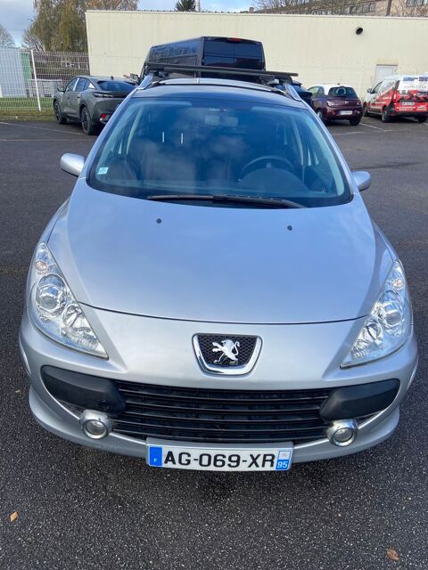 Peugeot 307 sw 1.6 HDi 16V 90ch Confort Pack