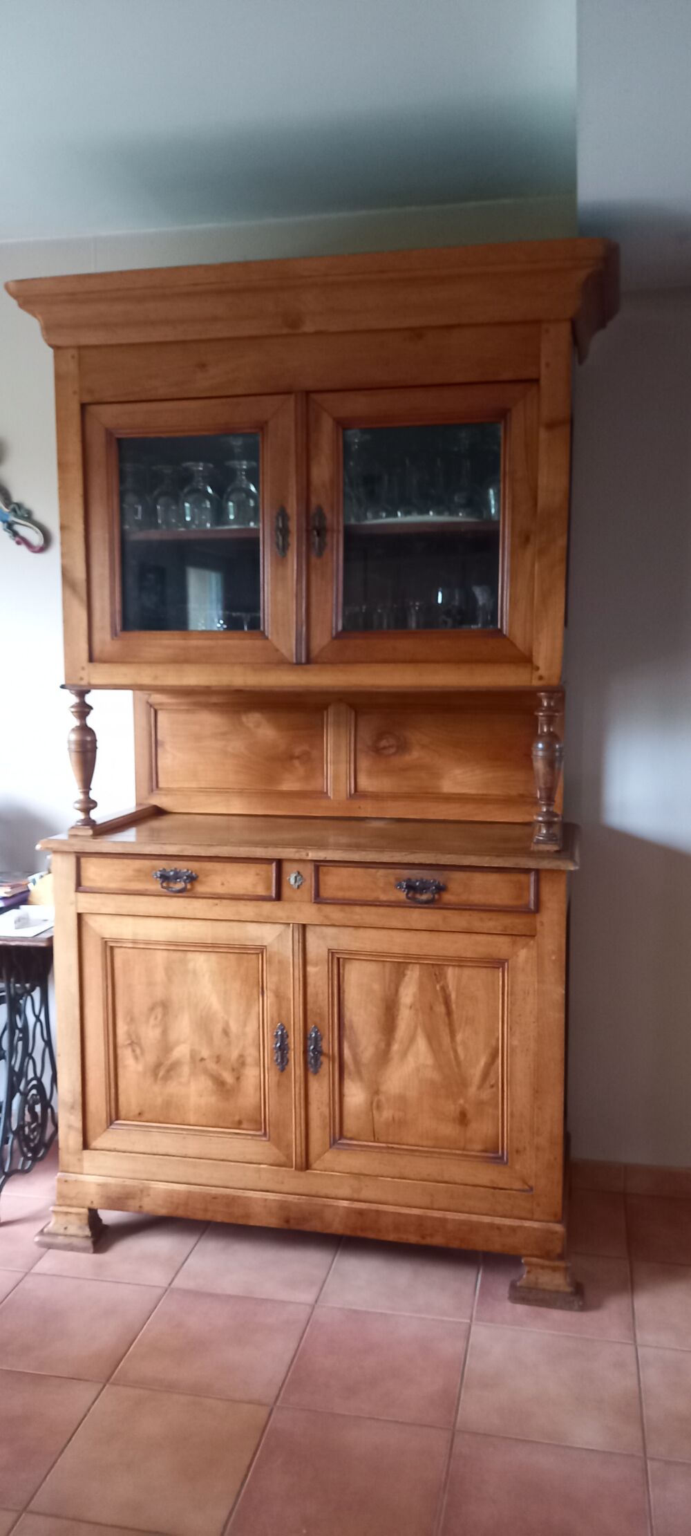 Buffet-vaisselier ancien 2 corps Meubles