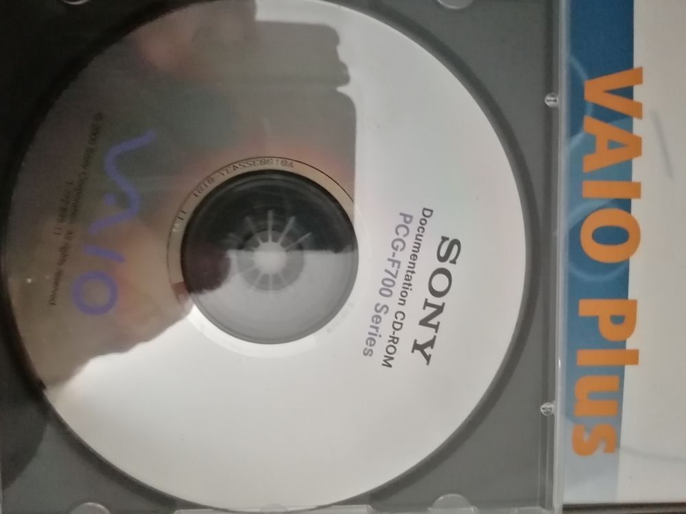 CD-ROM INSTALLATION ET DOCUMENTS VAIO 700 Matériel informatique