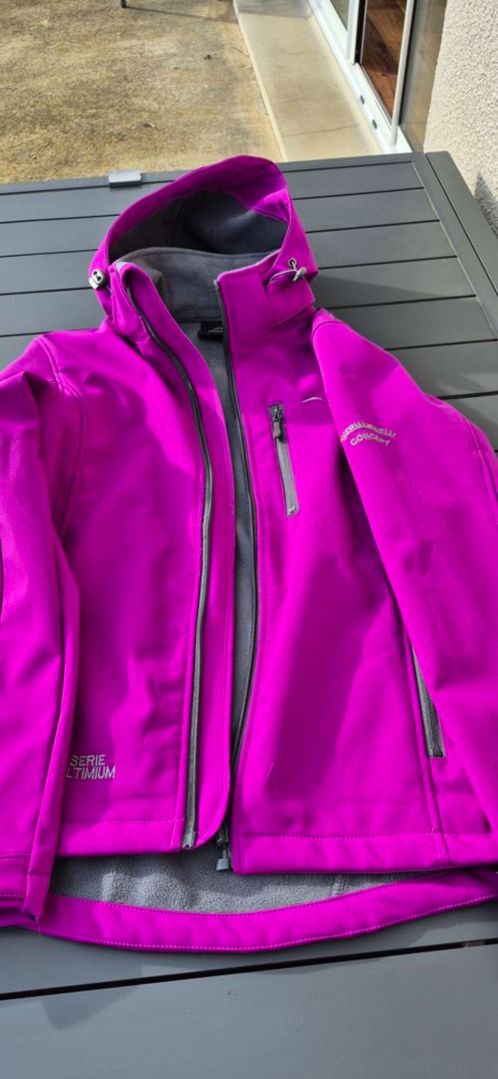 VESTE DE RANDONNEE MONTAGNE FEMME Sports