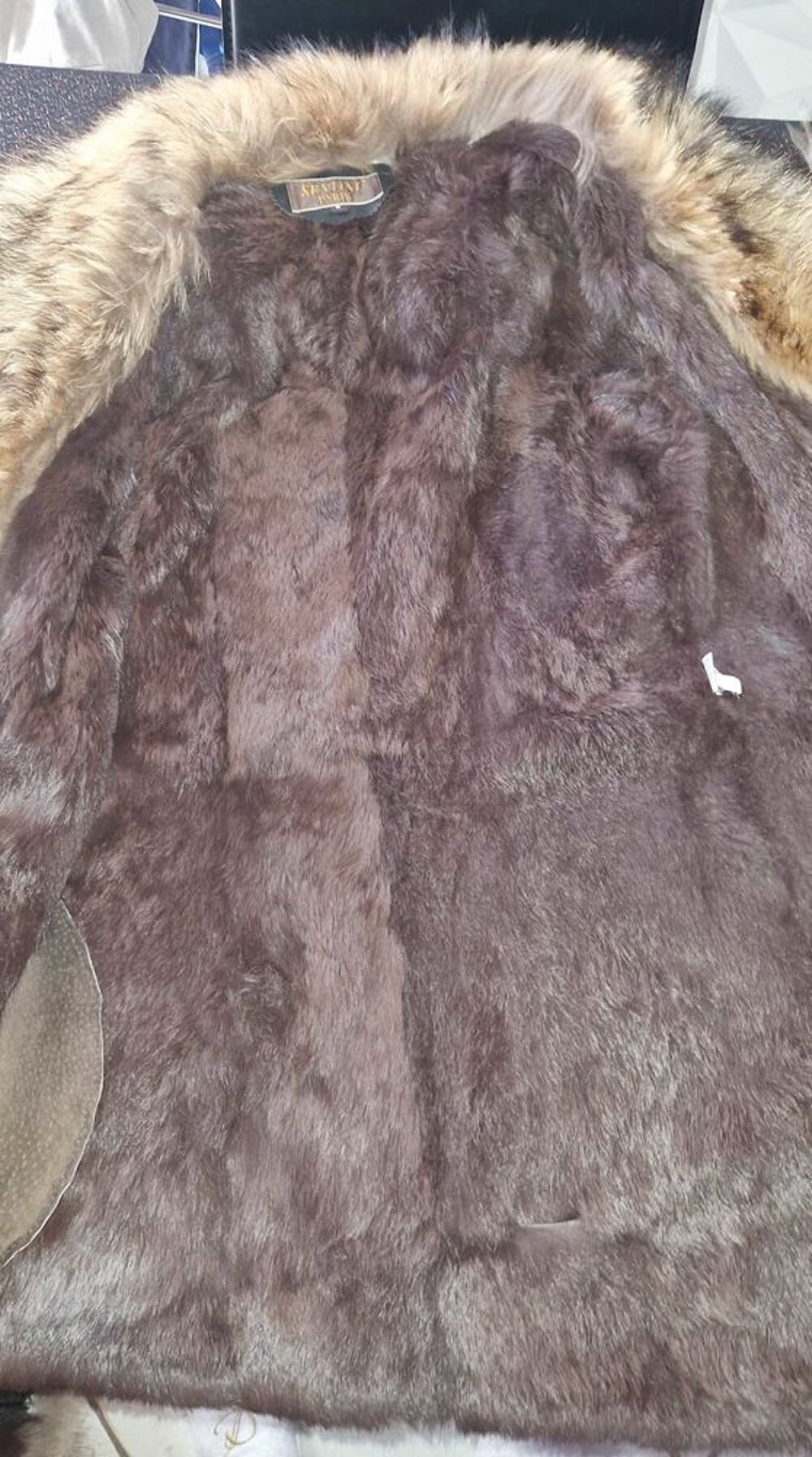 vrai veste en cuir et vrai poil de lapin Vêtements